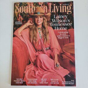 Southern Living magazine November 2025 featuring Lainey Wilson